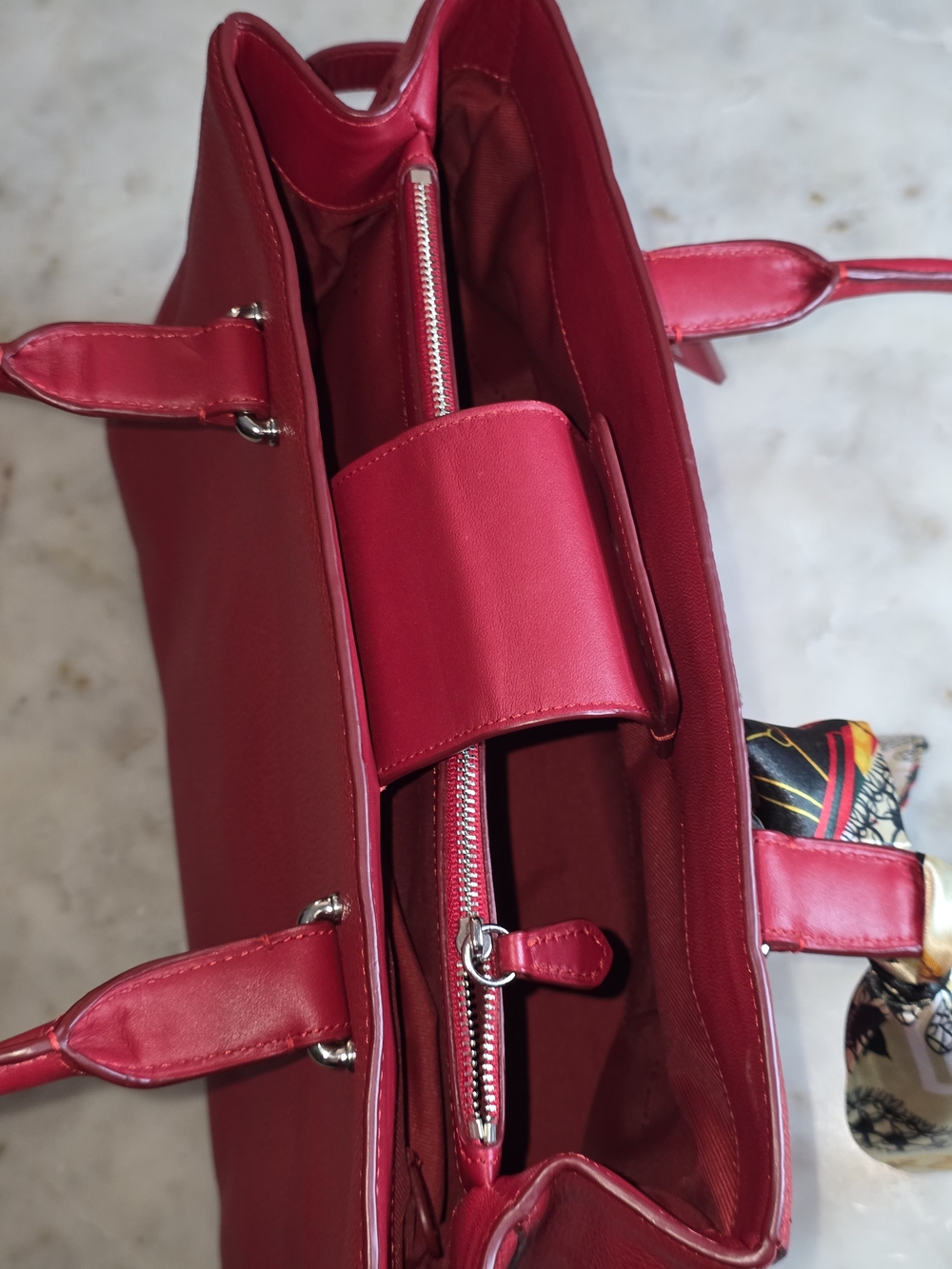 Authentic Coach Red Swagger Caryall With Dustbag & Cards - Picture 8 of 16